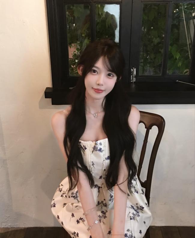 20岁姐妹私家火辣双飞