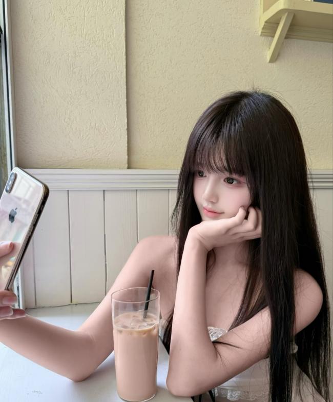 仙女下凡美女如云