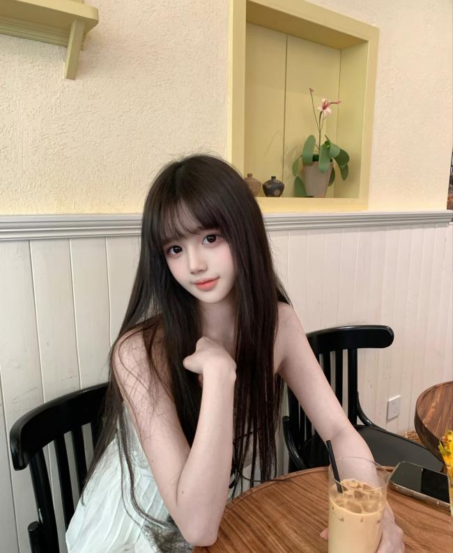 仙女下凡美女如云