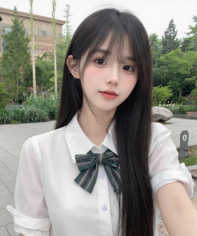 仙女下凡美女如云